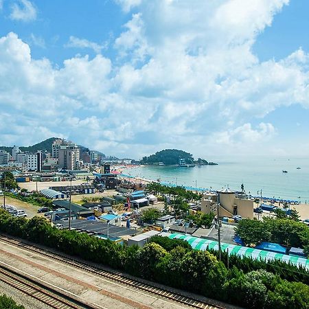 From Guesthouse Busan Exterior foto