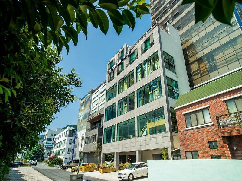 From Guesthouse Busan Exterior foto