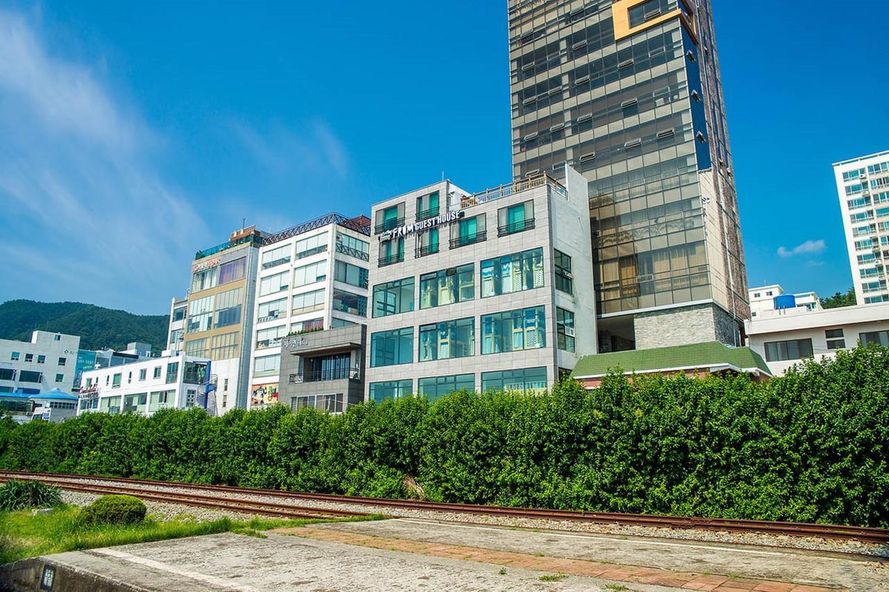 From Guesthouse Busan Exterior foto