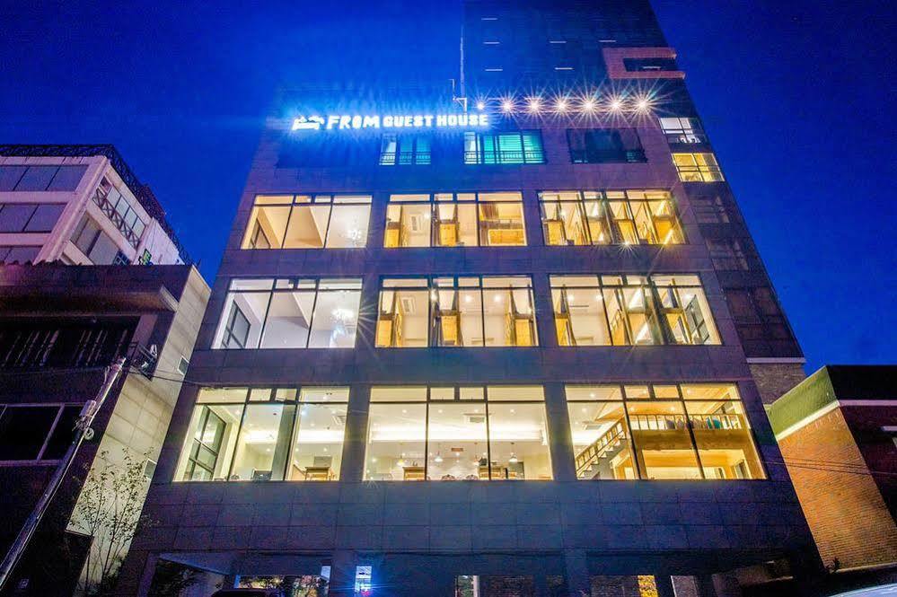 From Guesthouse Busan Exterior foto