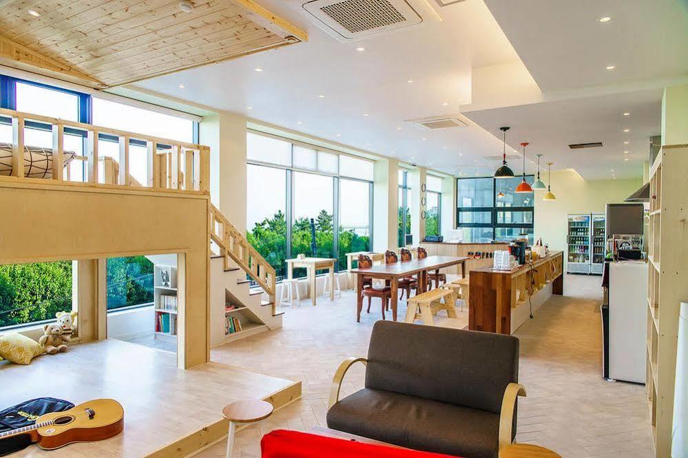From Guesthouse Busan Exterior foto